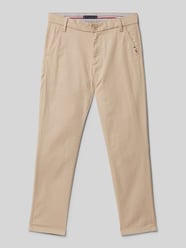 Chino mit Label-Detail von Tommy Hilfiger Teens Beige - 17