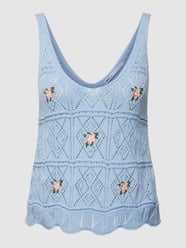 Gebreide top met broderie anglaise, model 'ONLARIBA LIFE' van Only Blauw - 35