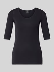 t-shirt z zakładką na rękawach i okrągłym dekoltem od Marc Cain - 38
