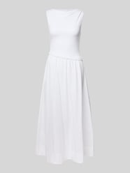 Sukienka koktajlowa w asymetrycznym designie model 'Felicity' od Forever New - 16