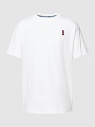 T-shirt z wyhaftowanym motywem model ‘RAGAN’ od Pepe Jeans Biały - 46