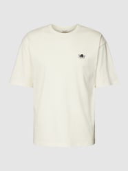 T-shirt z czystej bawełny z wyhaftowanym motywem od REVIEW Biały - 24