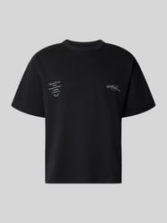 Regular Fit T-Shirt mit überschnittenen Schultern von JACK & JONES - 25