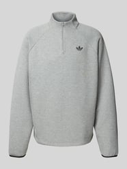 Sweatshirt mit Label-Stitching und Stehkragen von adidas Originals - 34