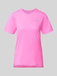 męski t-shirt o kroju regular fit z nadrukiem z logo od New Balance - 16