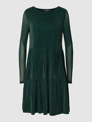 Sukienka o długości do kolan z efektem błyszczącym  od Montego Zielony - 5