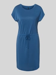 Tailliertes Knielanges Kleid aus Viskose-Mix Modell 'HANNAH' von Only - 39