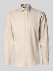 Regular Fit Businesss-Hemd mit Kentkragen von Christian Berg Men Beige - 45