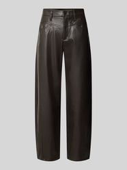 straight fit kunstleren broek met riemlussen model 'ELIN' van CAMBIO - 41