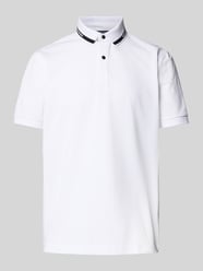Poloshirt mit kurzer Knopfleiste und Logo-Print von Christian Berg Men - 32