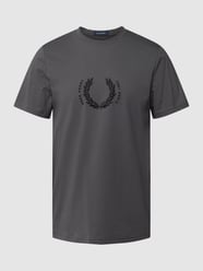 T-Shirt mit Logo-Stitching von Fred Perry Grau - 12