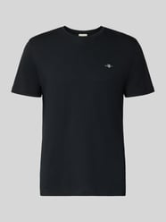 Regular Fit T-Shirt mit Label-Stitching Modell 'SHIELD' von GANT - 2