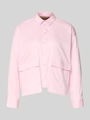 Bluzka o kroju regular fit z kieszeniami z patką od Smith and Soul Fuksjowy - 37
