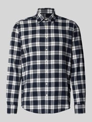 Regular Fit Freizeithemd mit Button-Down-Kragen von bugatti - 43