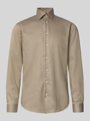 Regular Fit Businesshemd aus Baumwolle mit Kentkragen von Christian Berg Men - 15