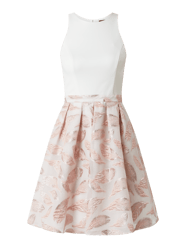 Cocktailkleid mit floralem Muster von Swing Rosa - 18