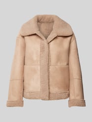 Sherpa Jacket mit Teilungsnähten Modell 'Lamby' von FREE/QUENT Braun - 11