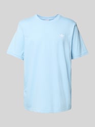 T-Shirt mit Label-Stitching und Rundhalsausschnitt von adidas Originals - 42