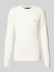 Sweter o kroju slim fit z dzianiny o fakturze jodełki od Tommy Hilfiger - 11