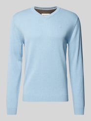 Regular Fit Strickpullover mit V-Ausschnitt von Tom Tailor Blau - 20