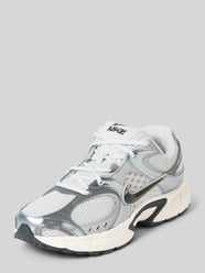 Sneaker mit Logo-Detail Modell 'V5 RNR' von Nike Beige - 4