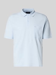 Koszulka polo o kroju regular fit z brustaszą od Christian Berg Men - 44