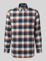 Koszula casualowa o kroju regular fit z kołnierzykiem typu button down od Christian Berg Men - 4