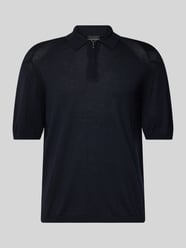 Slim Fit Poloshirt mit Reißverschluss und Seiden-Anteil von Emporio Armani - 48