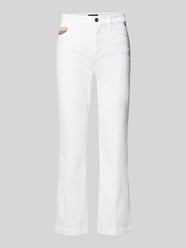 Jeansy o kroju straight fit z 5 kieszeniami i detalem z logo od Marc Cain - 15
