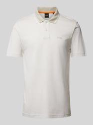 Slim Fit Poloshirt mit Label-Print von BOSS Orange Beige - 36