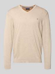Strickpullover mit V-Ausschnitt von Christian Berg Men Beige - 9
