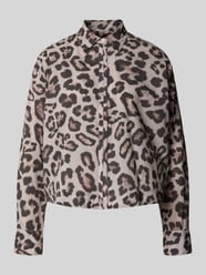 Boxy Fit Bluse im Allover-Look von Emily Van den Bergh - 2