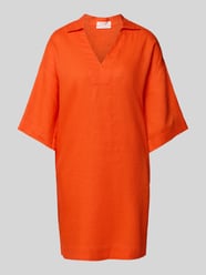 Knielanges Leinenkleid mit V-Ausschnitt von Christian Berg Woman Orange - 20