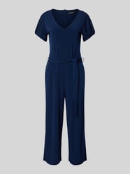Jumpsuit mit V-Ausschnitt und Bindegürtel von More & More - 23