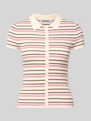 Slim Fit Strick-Poloshirt aus Viskose-Mix von REVIEW - 37