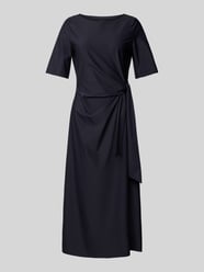 Midikleid mit Knotendetail von Milano Italy - 45