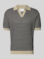 Koszulka polo z dzianiny o kroju relaxed fit z dekoltem w serek od Lindbergh - 11