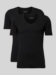 T-shirt z dekoltem w serek od MCNEAL - 32