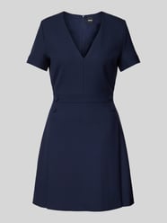 Minikleid mit Zierknöpfen Modell 'Dahelga' von BOSS Blau - 33