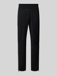 Jogpants o kroju regular fit z dodatkiem bawełny model 'DOLOS' od HUGO - 3