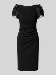 Knielange cocktailjurk met plooien van Vera Mont - 45