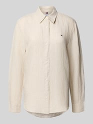 Bluzka koszulowa o kroju regular fit z czystego lnu od Tommy Hilfiger - 24