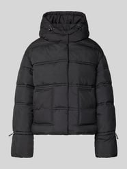 Cropped fit gewatteerd jack met opgestikte zakken, model 'Daisy' van Guess - 7