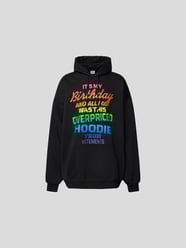 Hoodie mit kontrastivem Label-Print von VETEMENTS Schwarz - 18