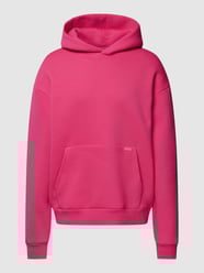 Hoodie mit Label-Detail Modell 'KANGAROO' von REVIEW Rot - 28