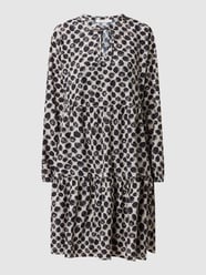 Kleid mit Allover-Muster  von BETTY & CO WHITE Schwarz - 36