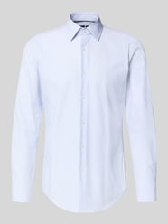 Slim Fit Businesshemd mit Kentkragen Modell 'HANK' von BOSS - 39