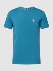 T-shirt z wyhaftowanym logo model ‘JOE’ od Guess Niebieski - 5