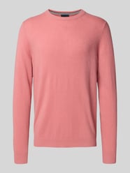 Regular Fit Kaschmirpullover mit Rundhalsausschnitt von Christian Berg Men Pink - 27