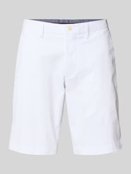 Slim fit korte chino van een mix van katoen en elastaan van Tommy Hilfiger - 1
